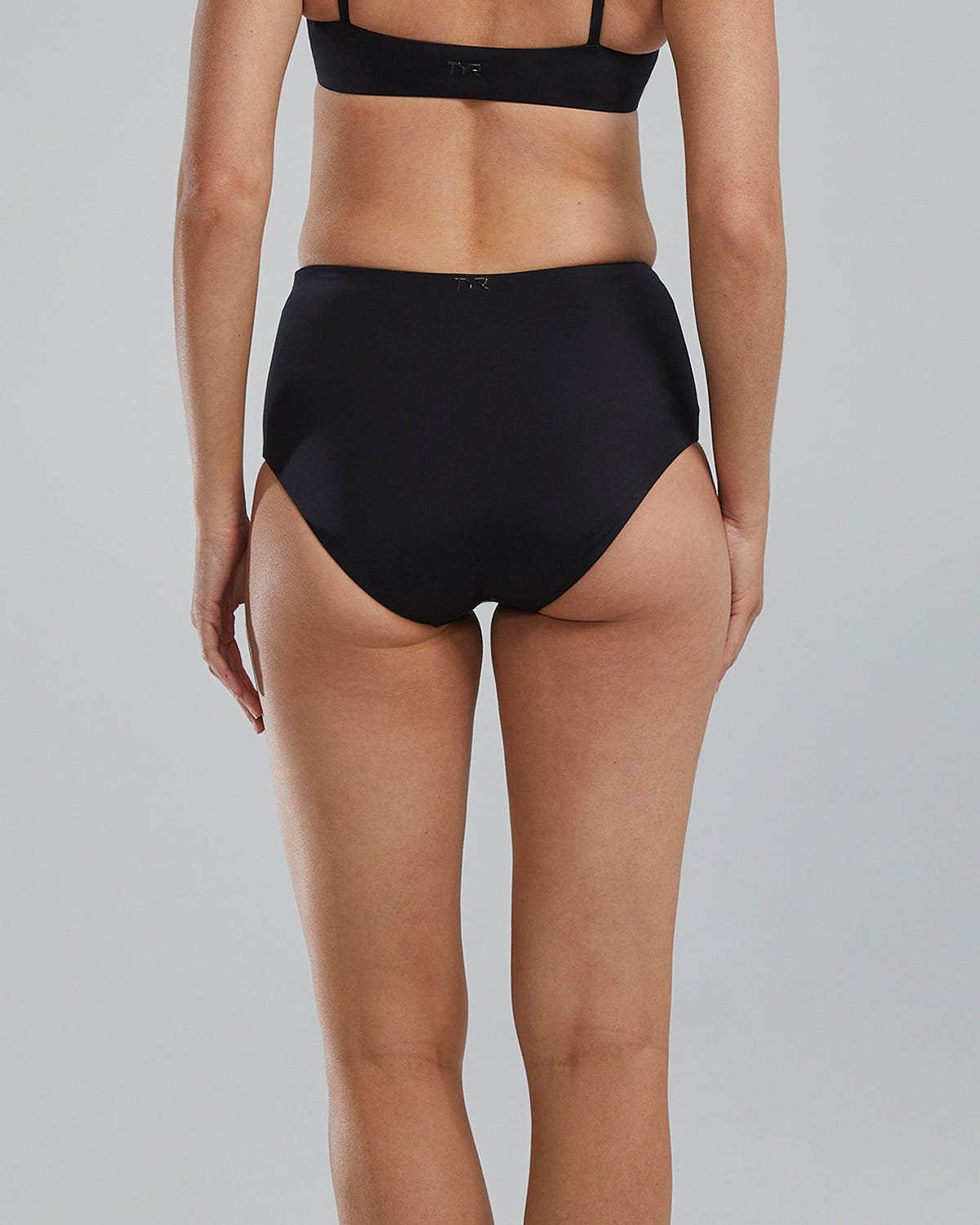 ::001 Black