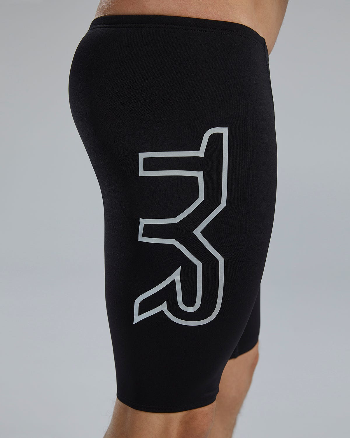 ::001 Black