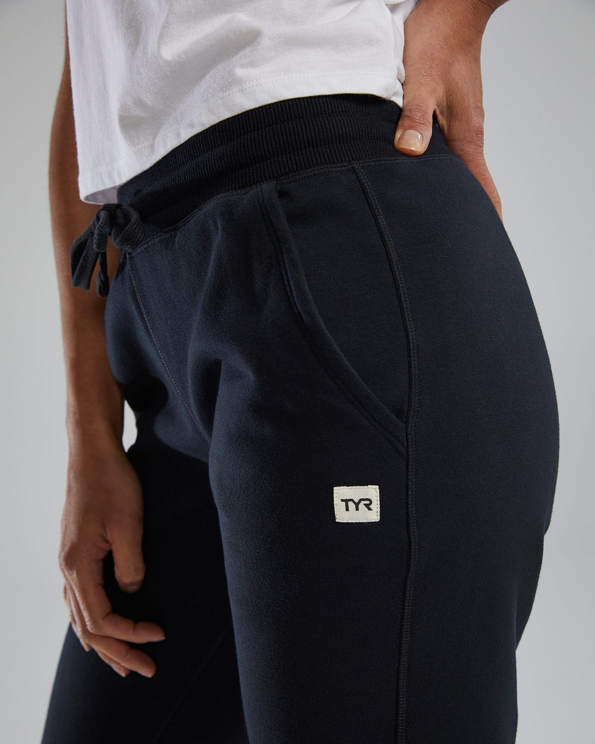 ::001 Black