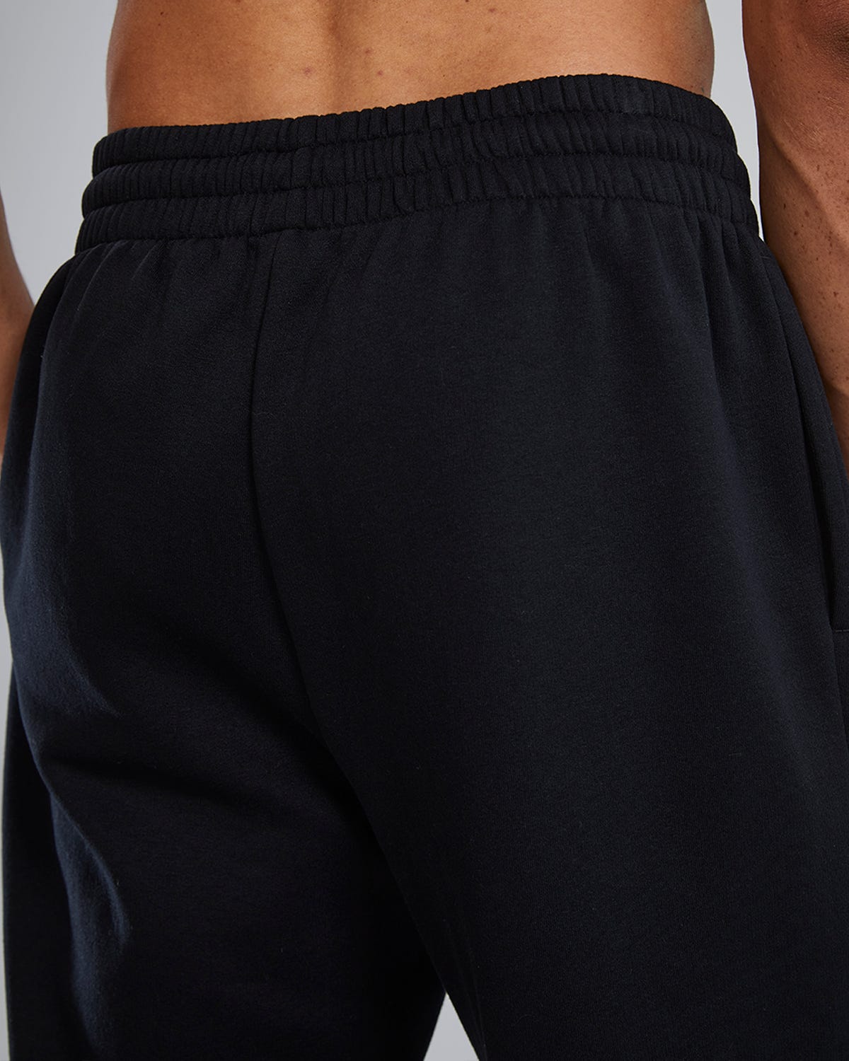 ::001 Black