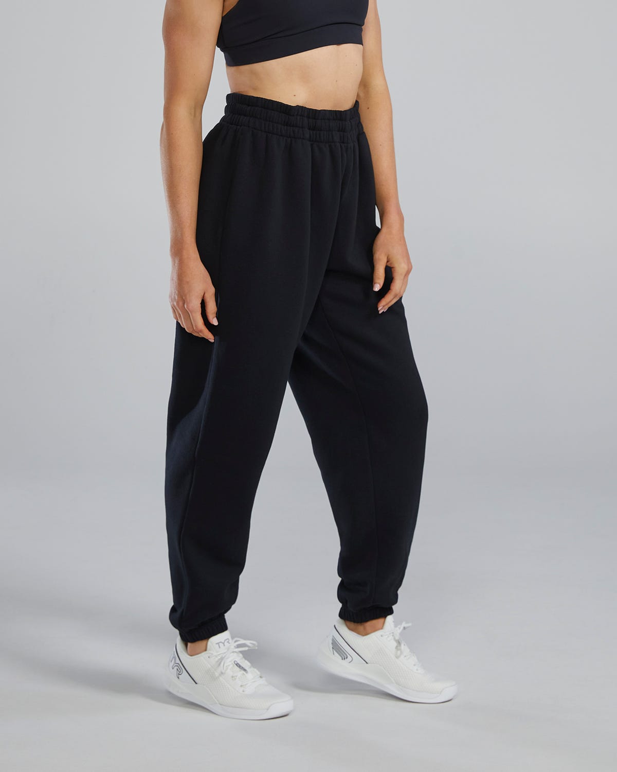 ::001 Black
