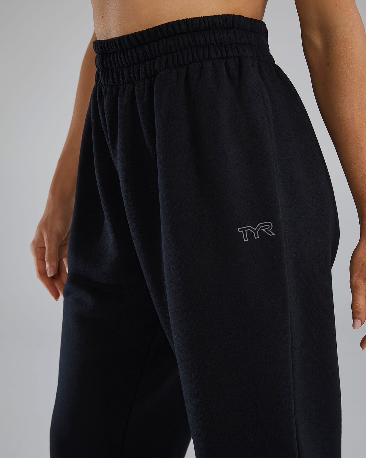 ::001 Black