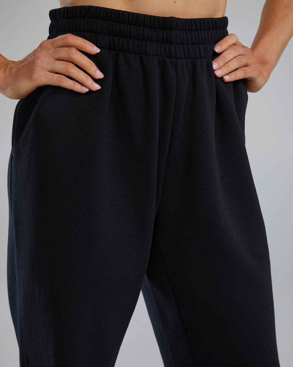 ::001 Black