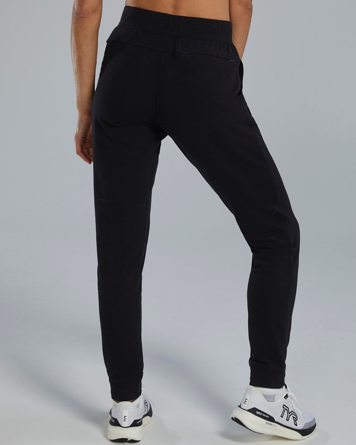 ::001 Black
