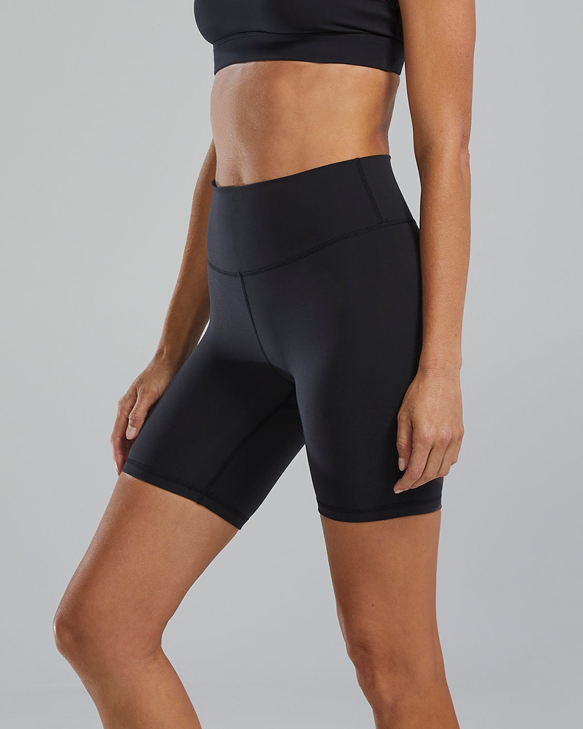 ::001 Black