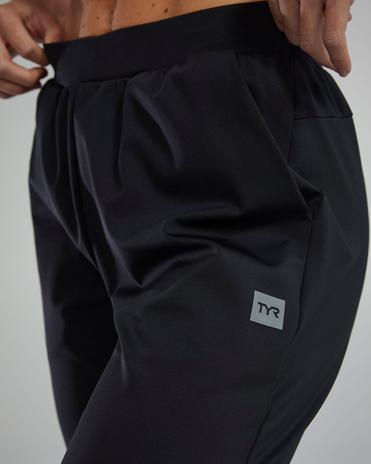 ::001 Black