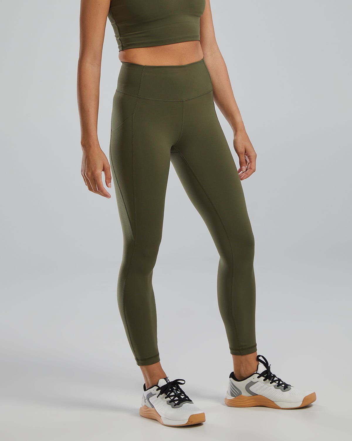::932 Olive Night