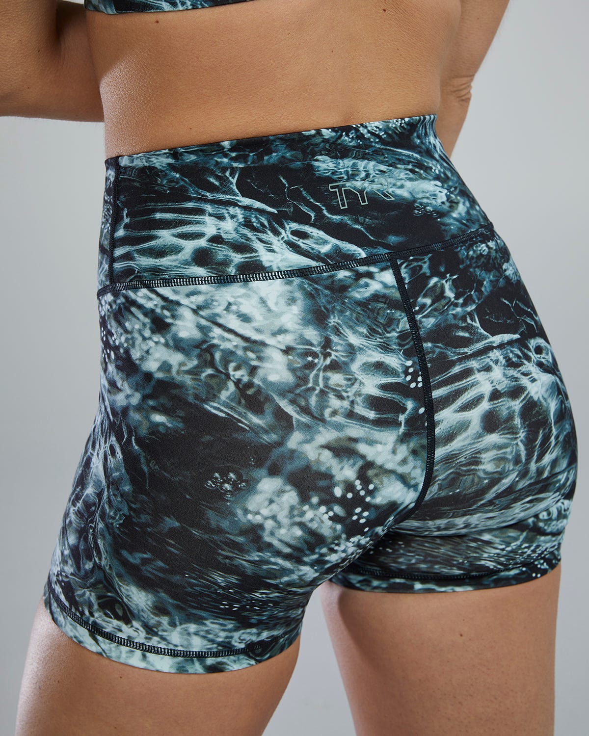 ::014 BLK/GREEN