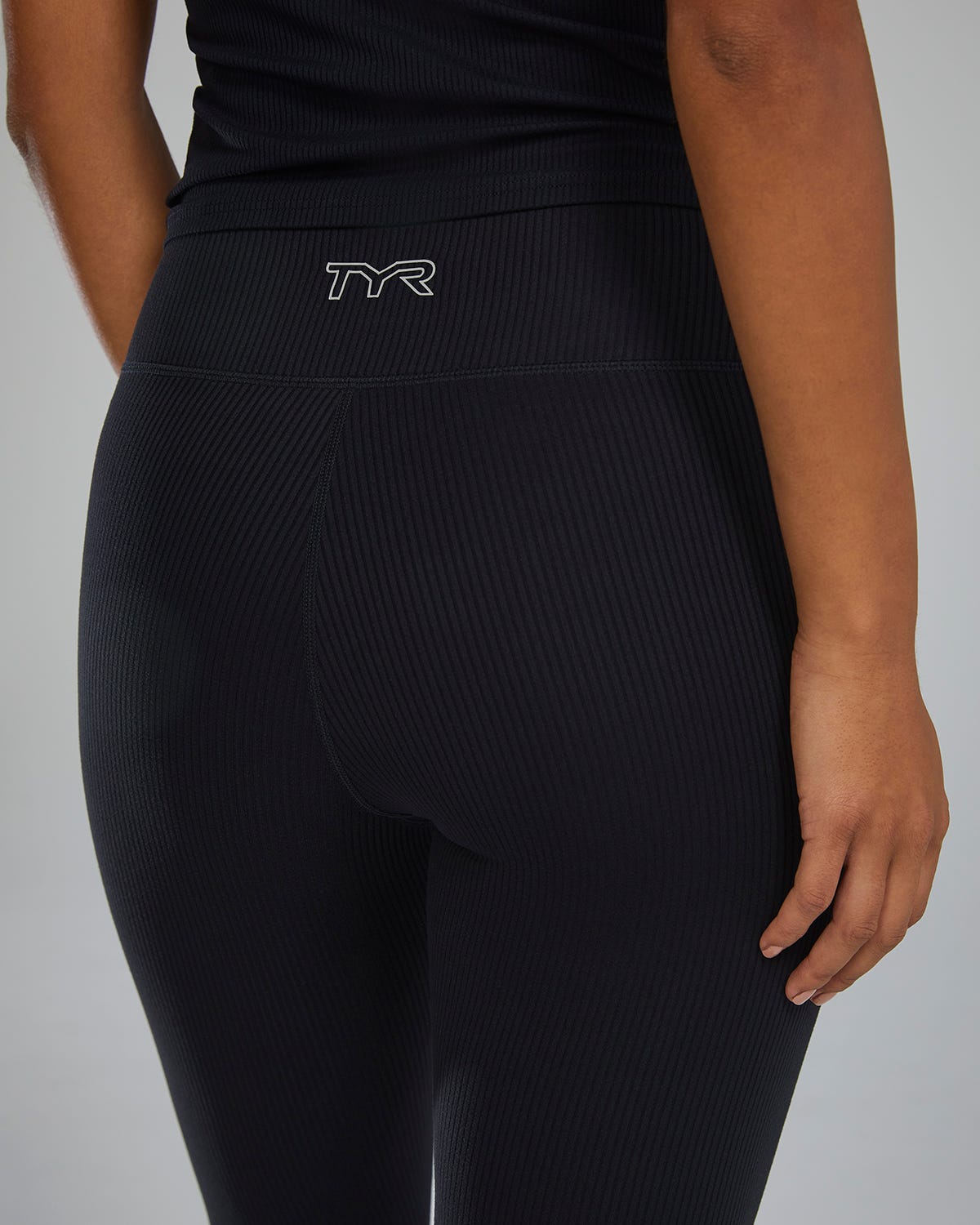 ::001 Black