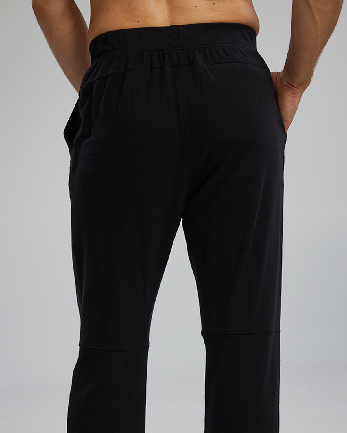 ::001 Black