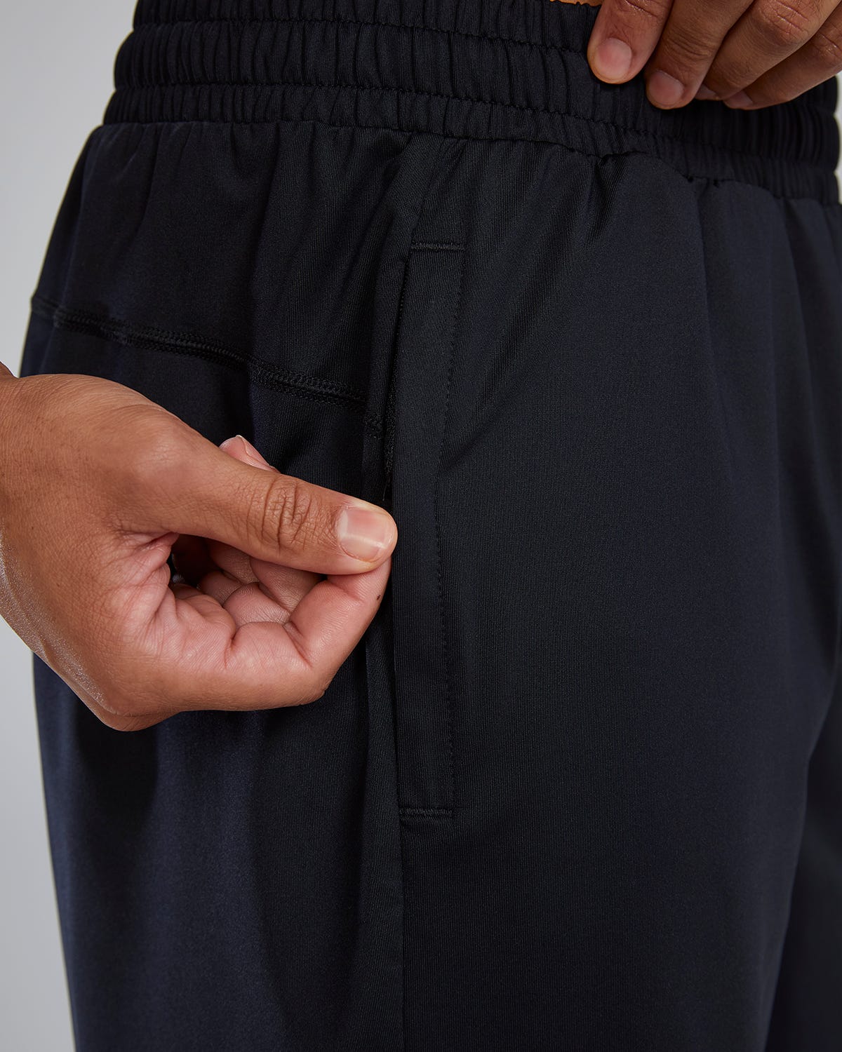 ::001 Black