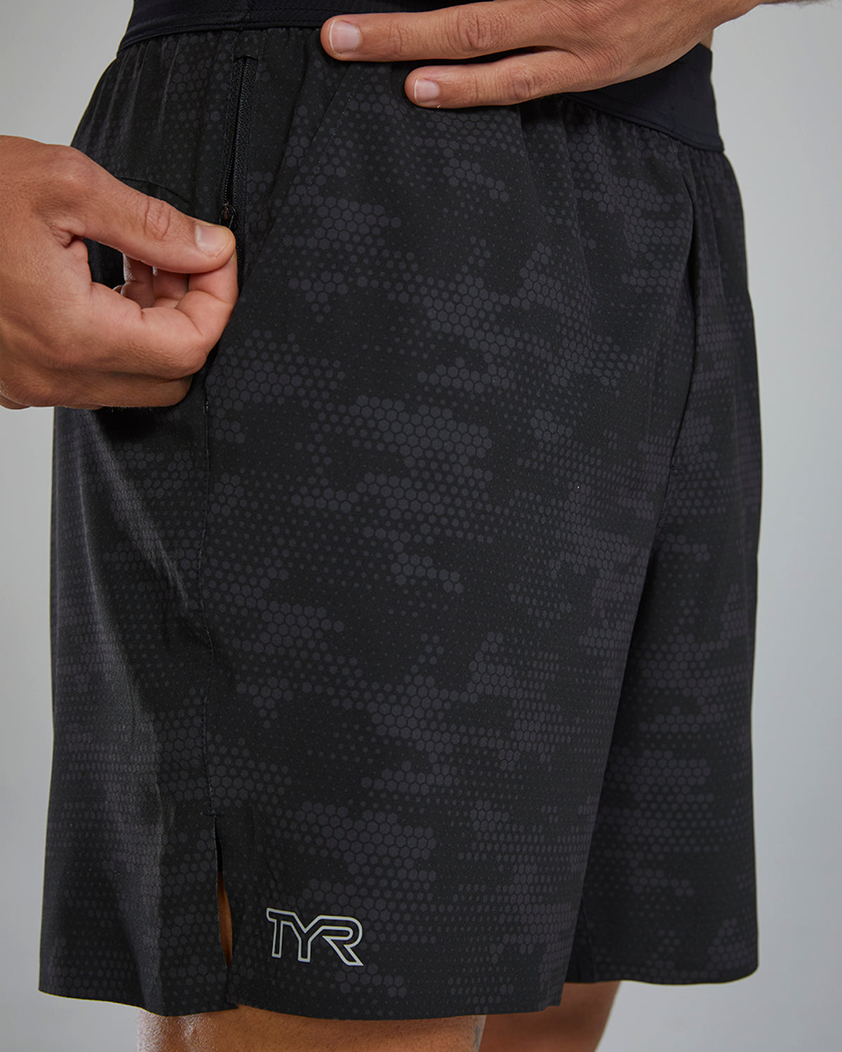 ::003 Onyx
