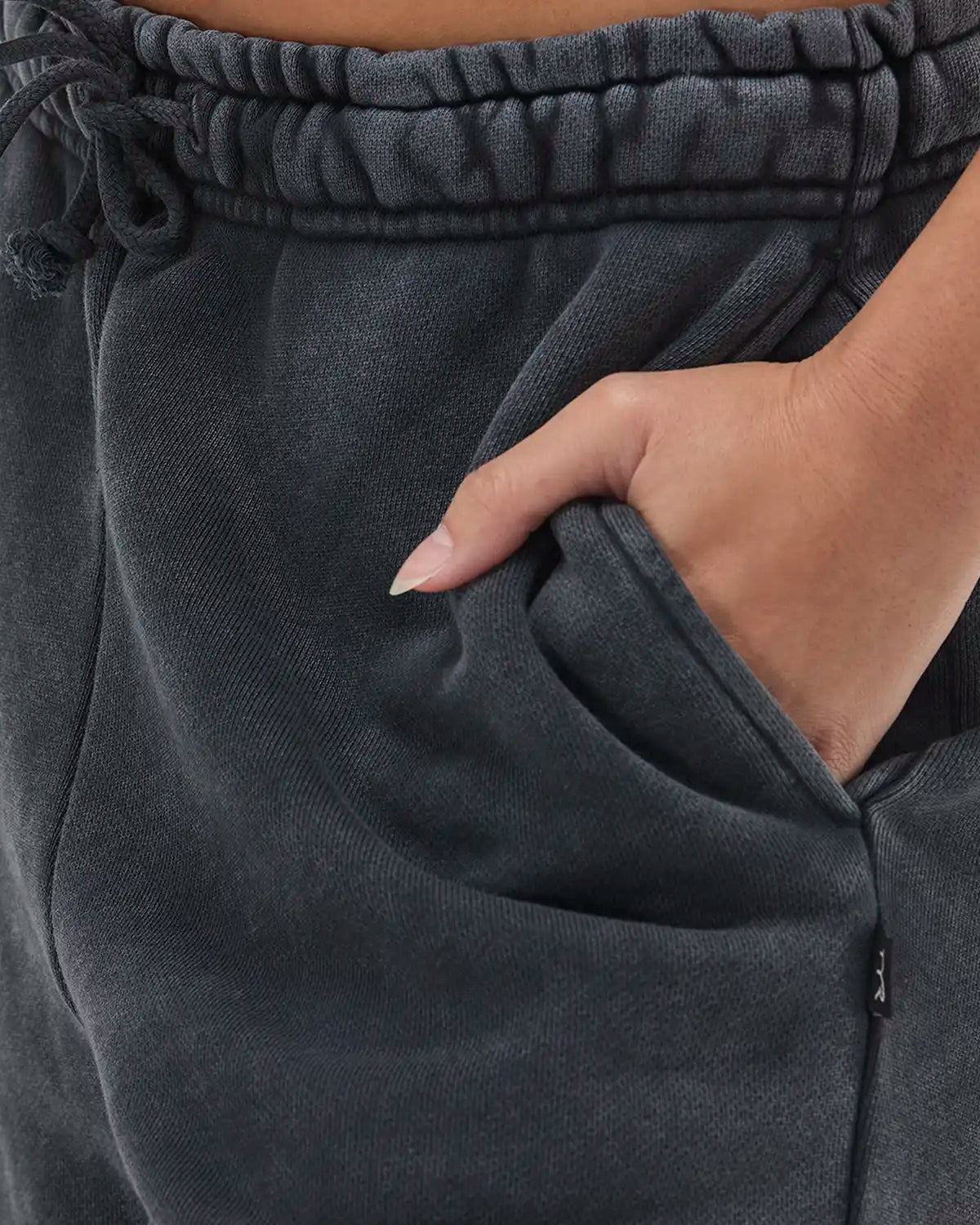 Women's Elastic Hem Sweatpant - Gunmetal