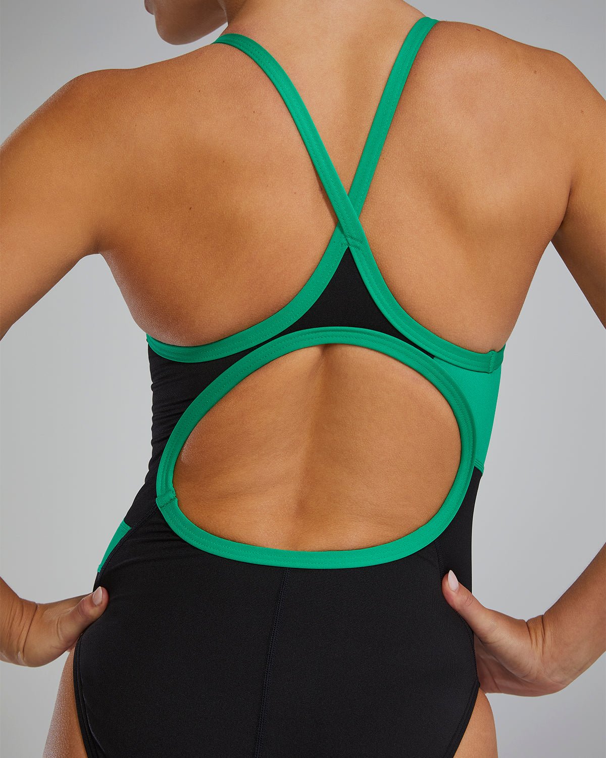 ::014 BLK/GREEN