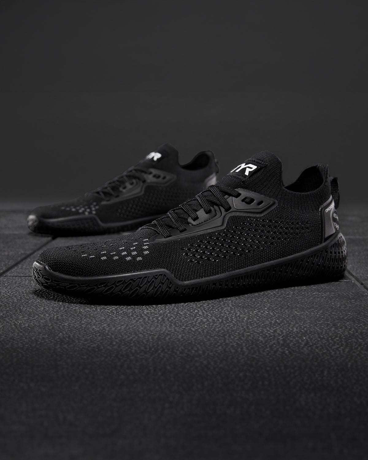 ::001 Black