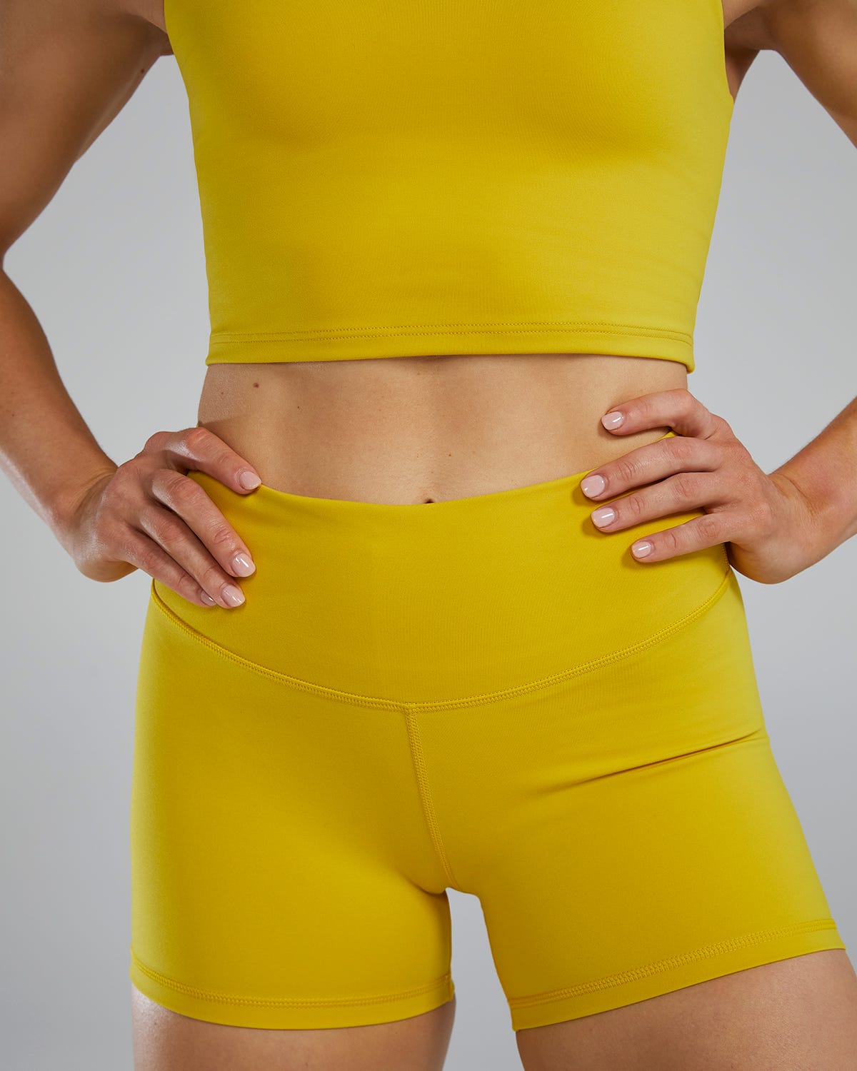 ::720 Yellow