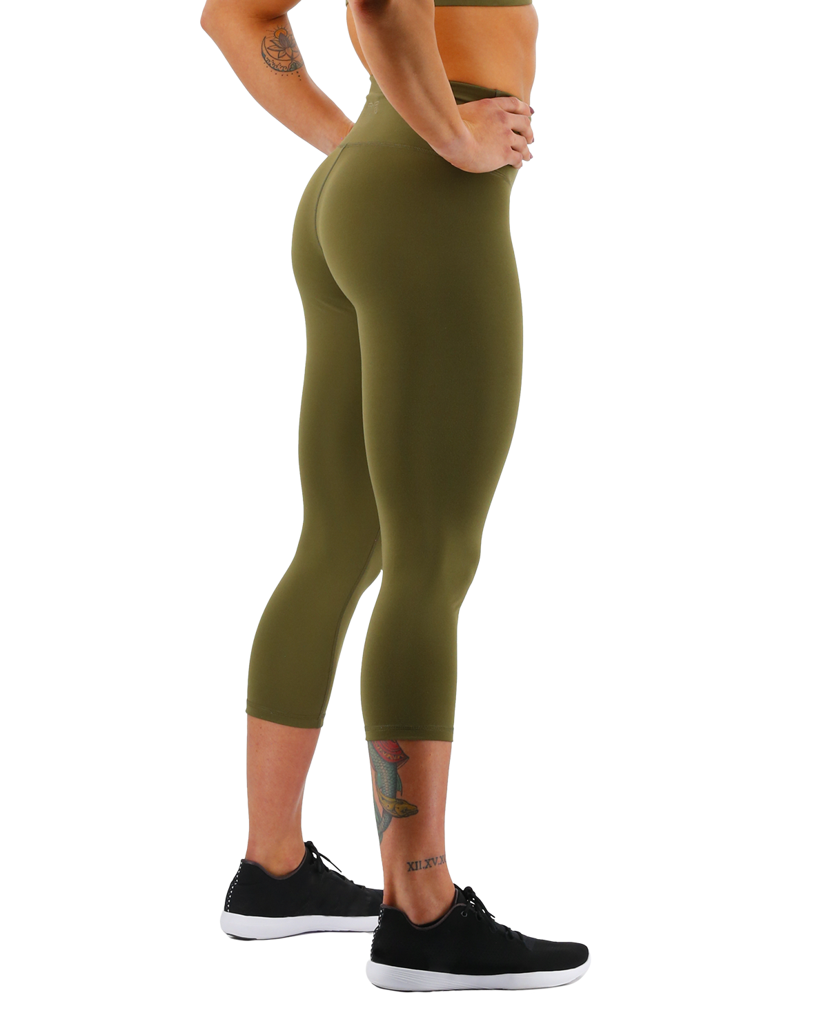 ::932 Olive Night