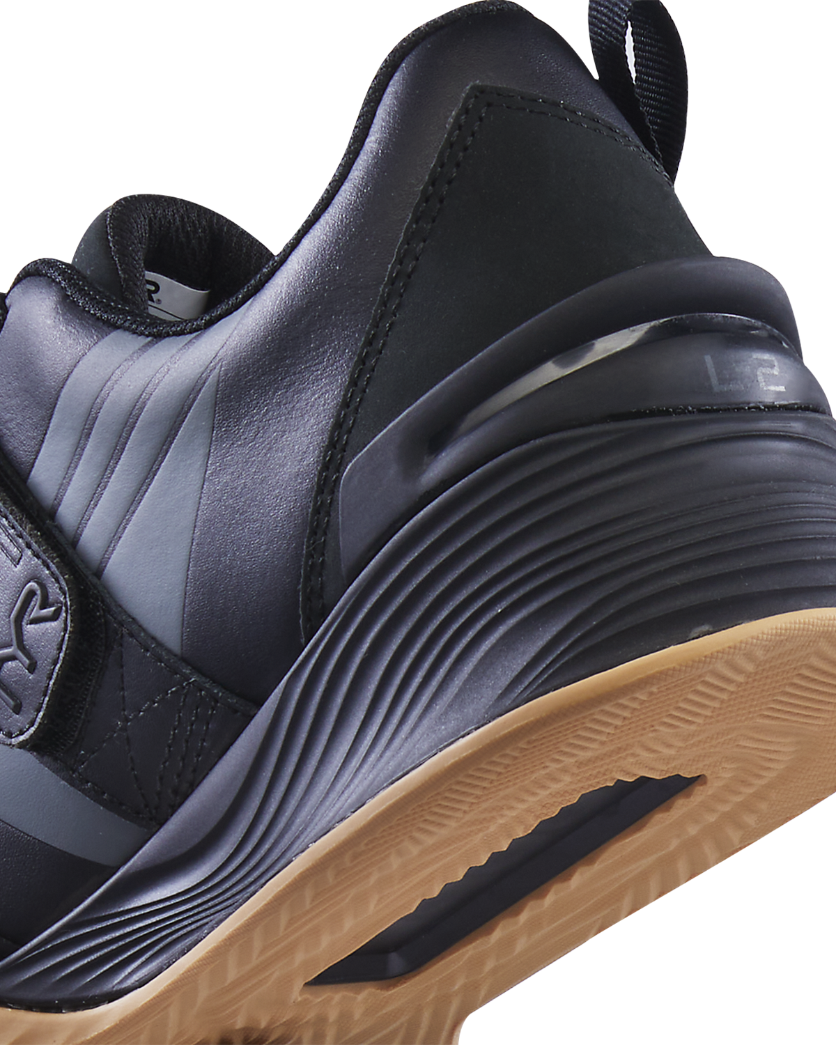 ::544 Black/Gum