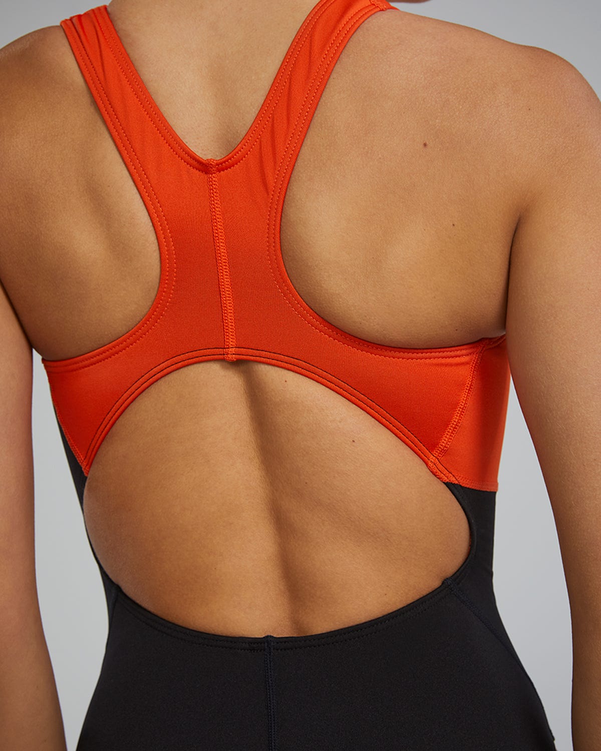 ::062 Black/Orange