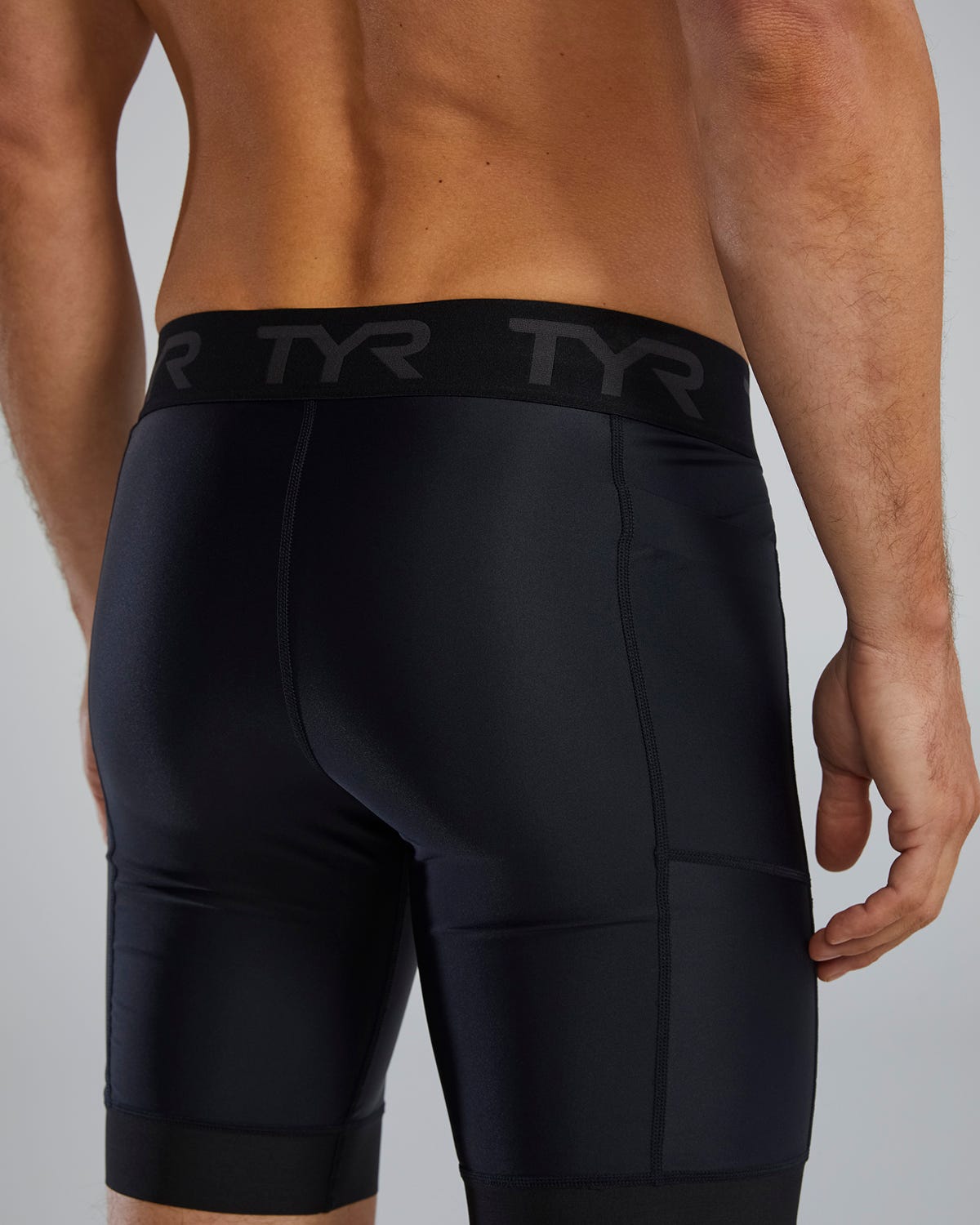 ::001 Black