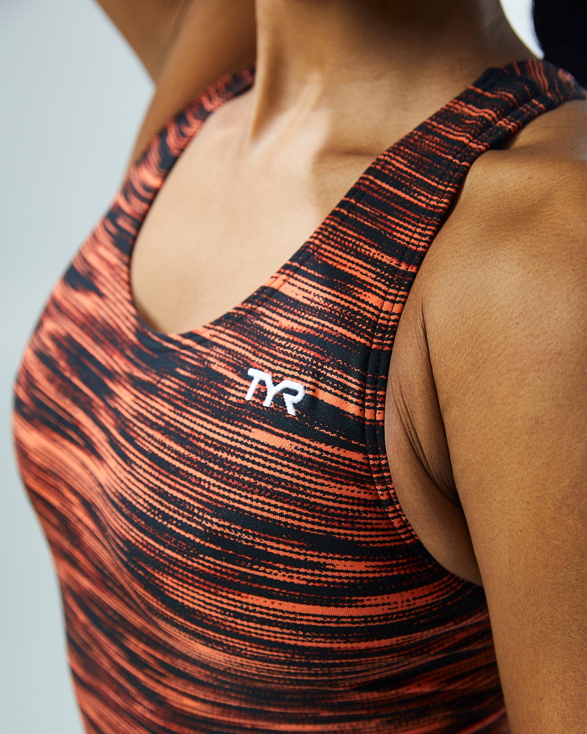 ::062 Black/Orange
