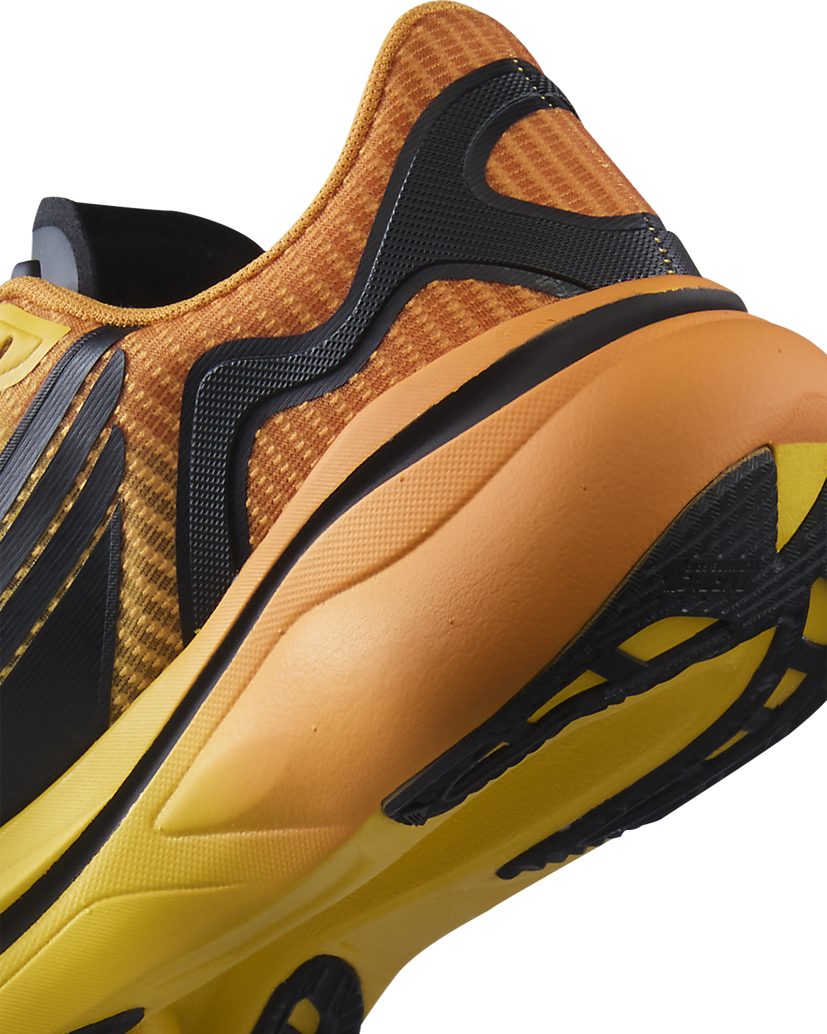 Women's Maverick-V1 Runner - Through The Fire