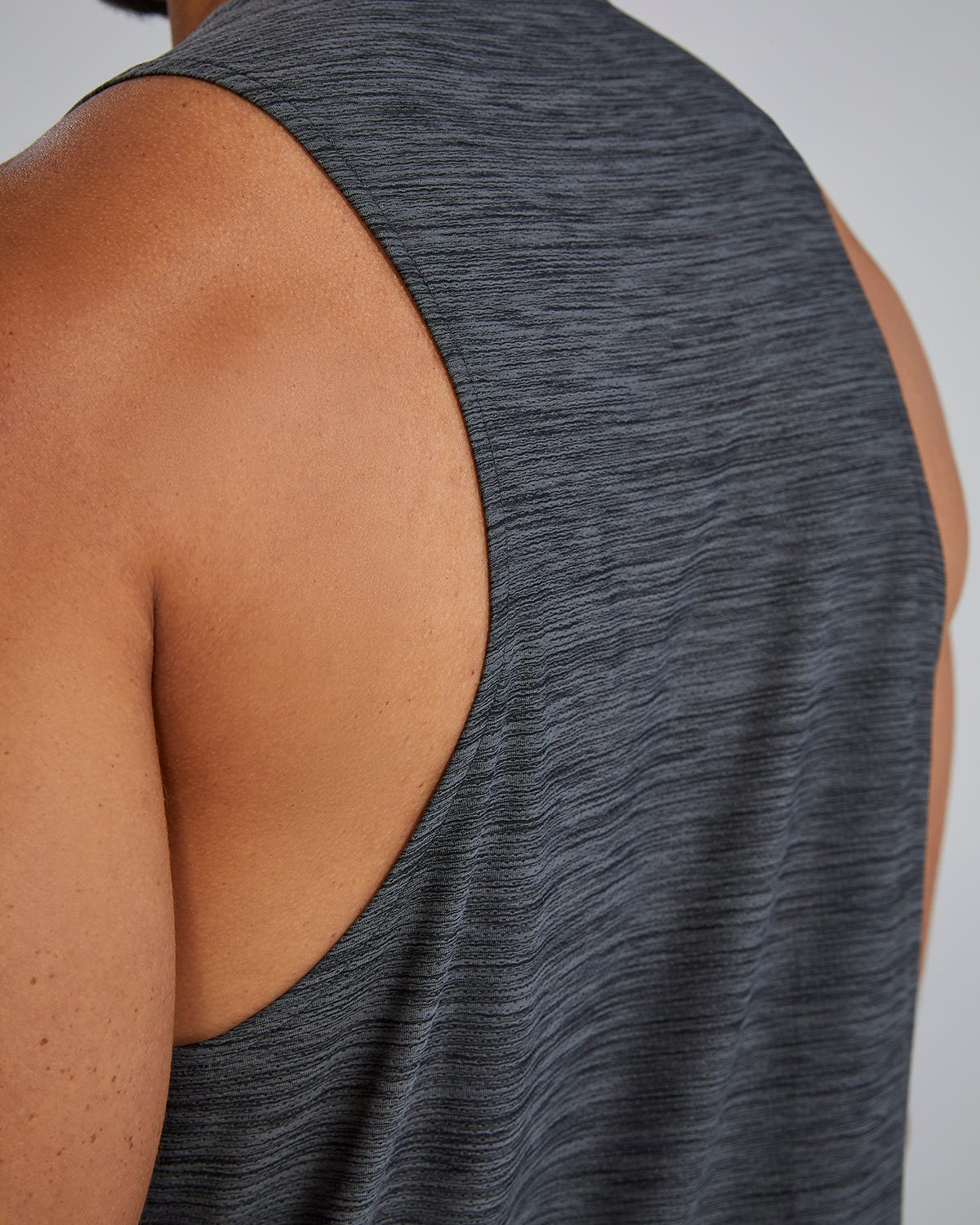 ::905 Dark Grey