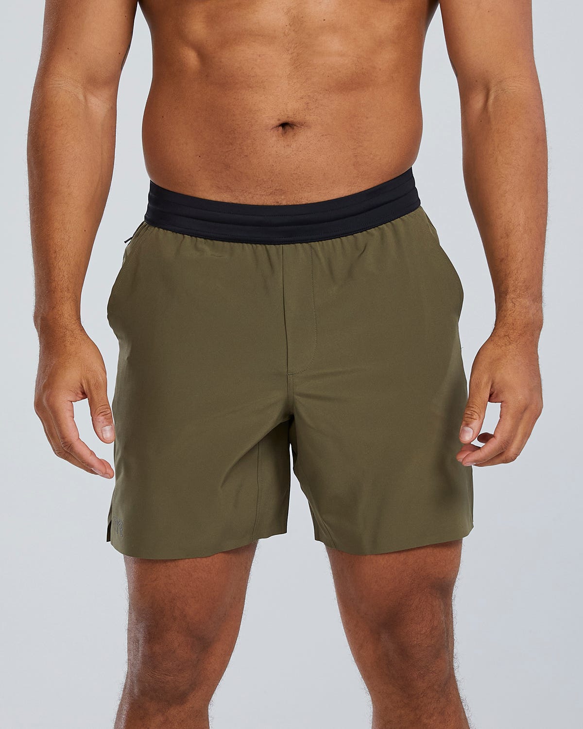 ::907 Olive/Black