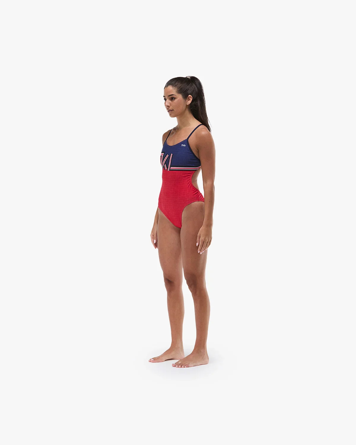 ::642 Red/Navy