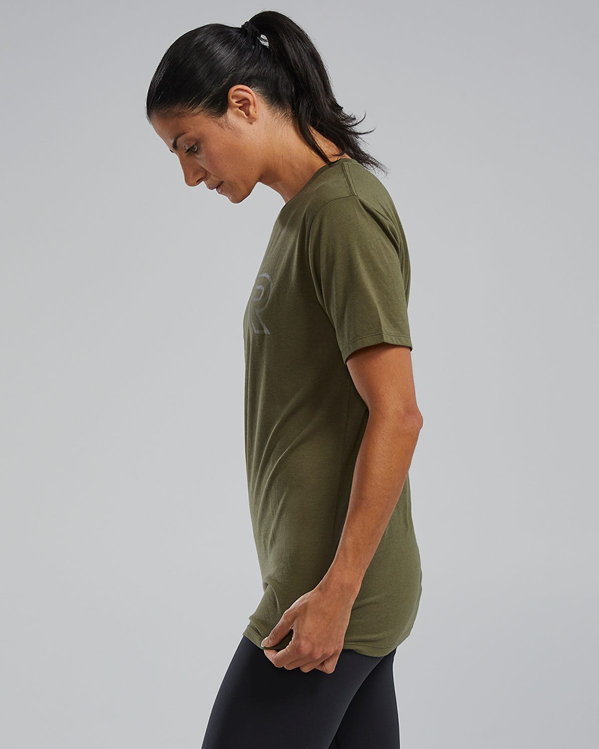 ::932 Olive Night