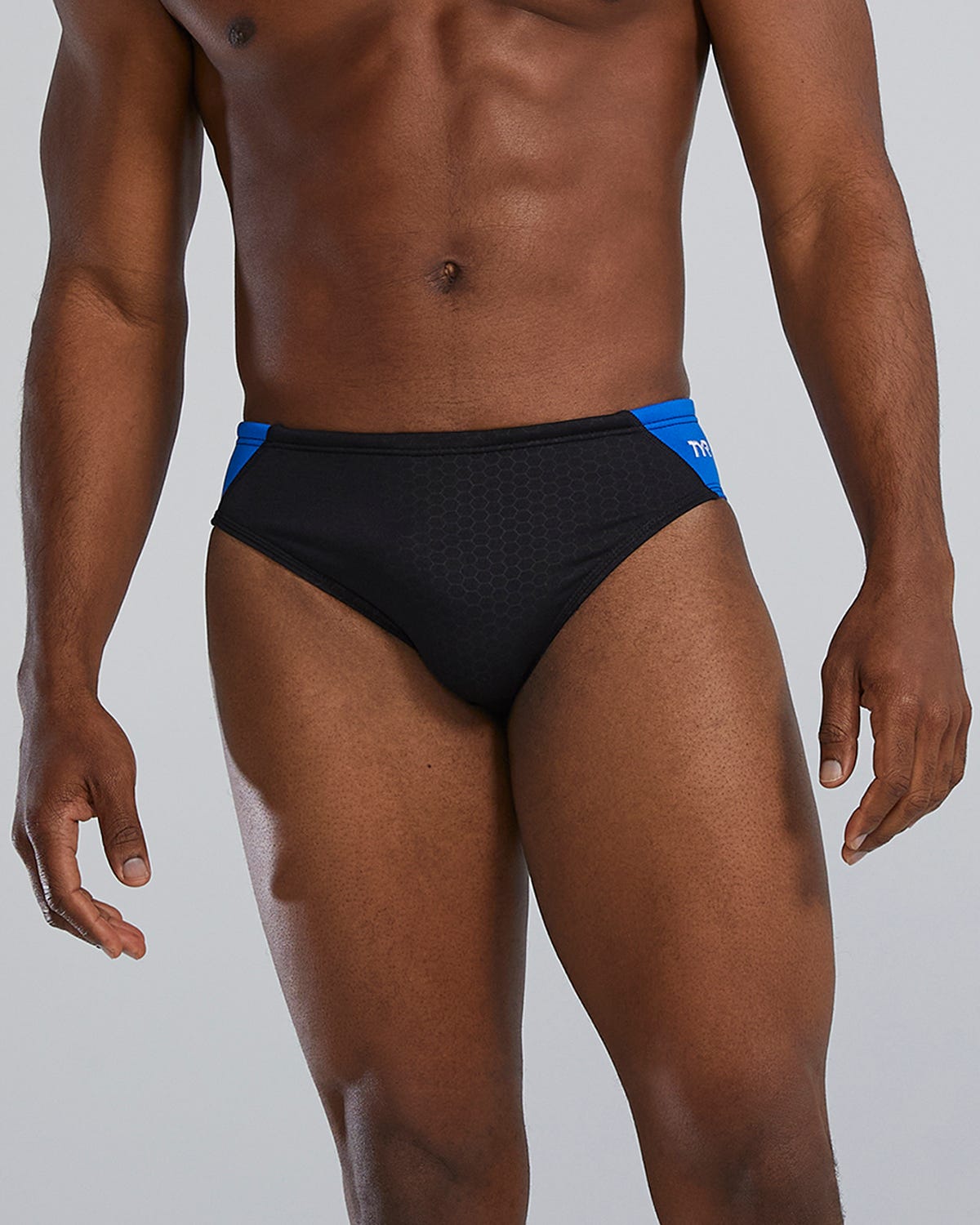 ::093 Black/Blue