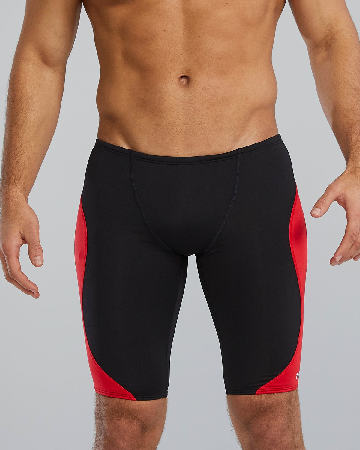 ::002 Black/Red