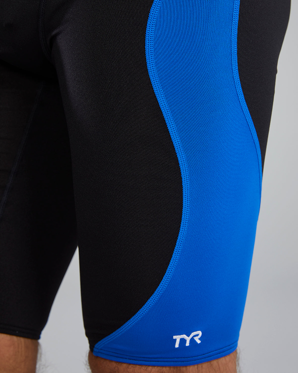 ::093 Black/Blue