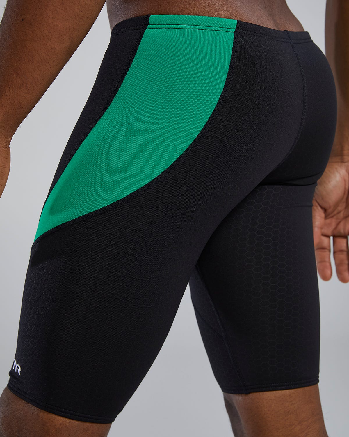 ::014 BLK/GREEN
