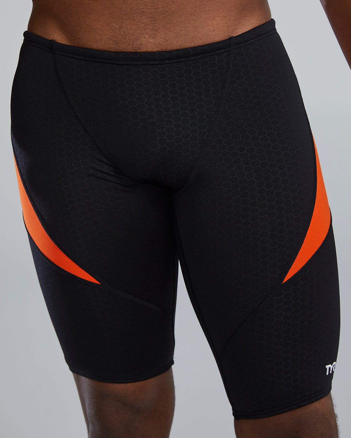 ::062 Black/Orange