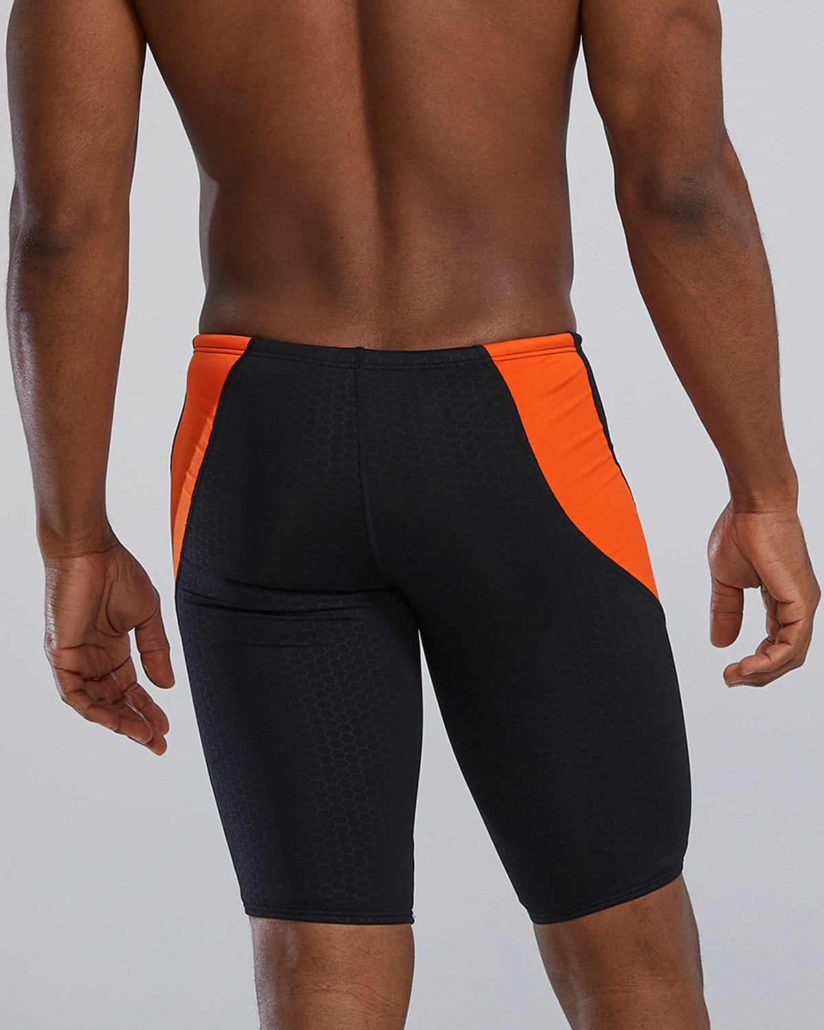 ::062 Black/Orange