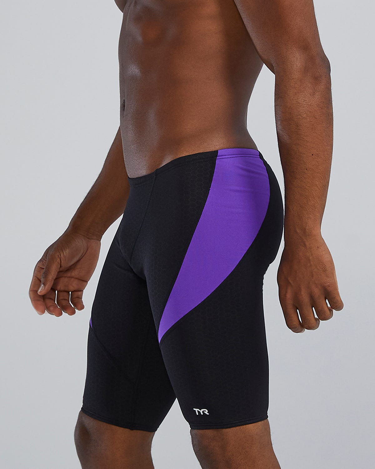 ::068 Black/Purple