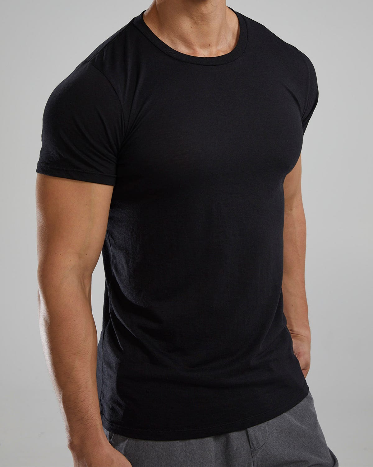 ::001 Black