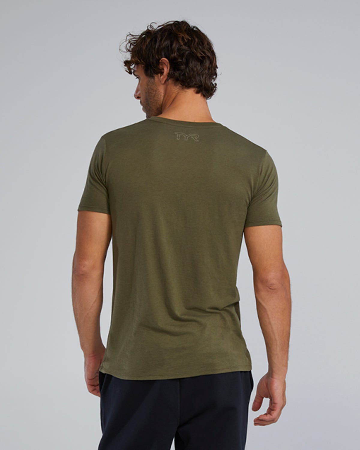::932 Olive Night