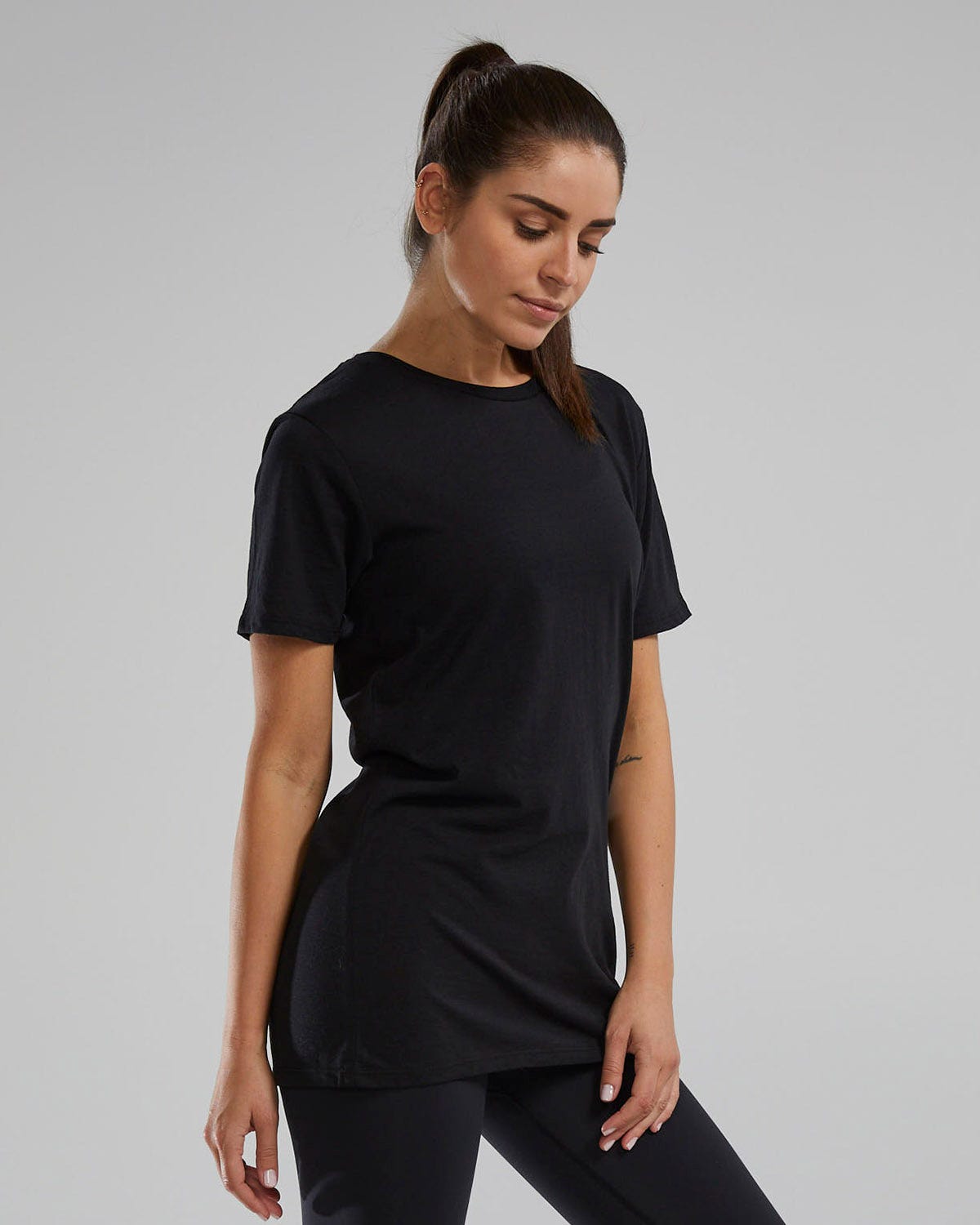 ::001 Black
