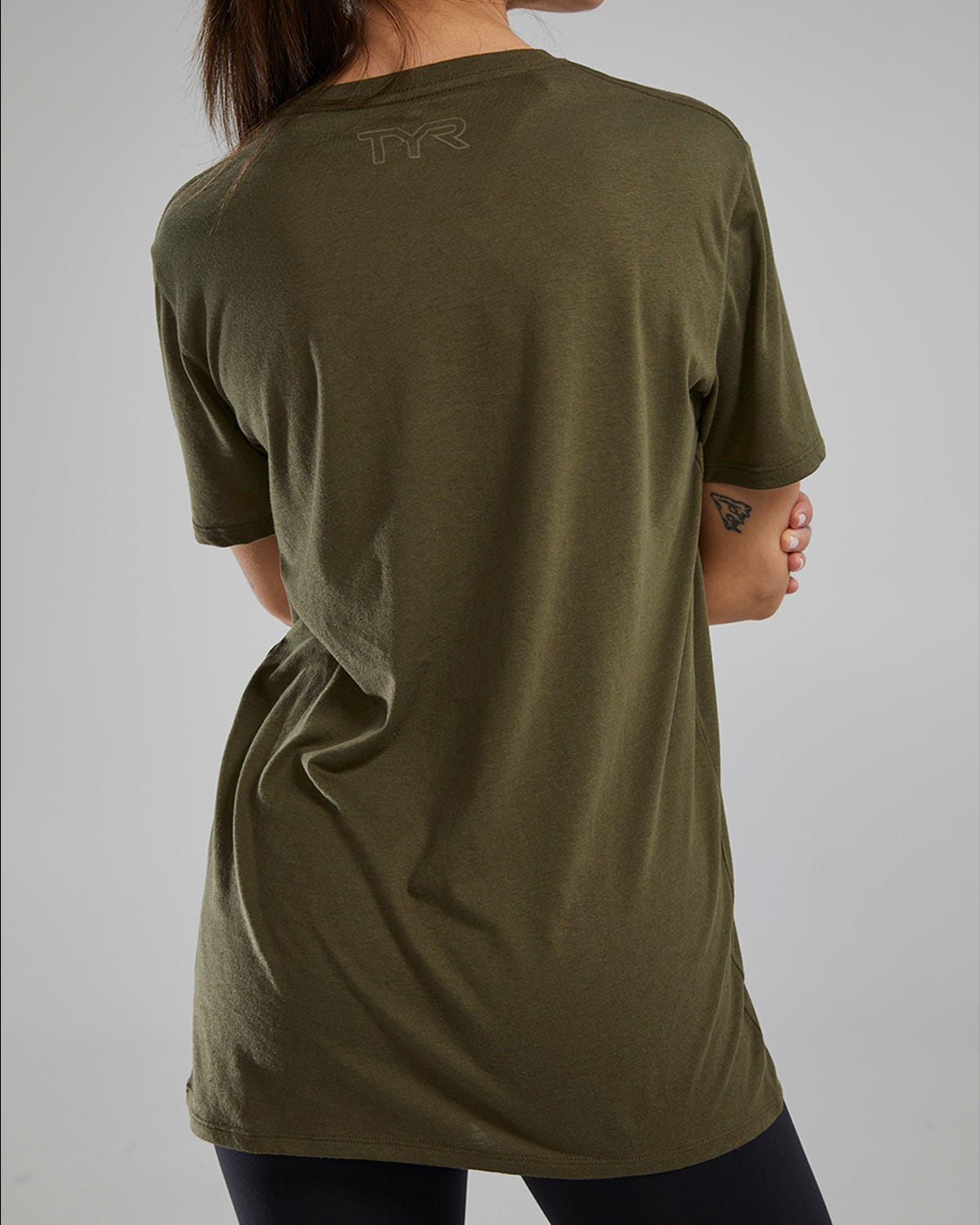 ::932 Olive Night