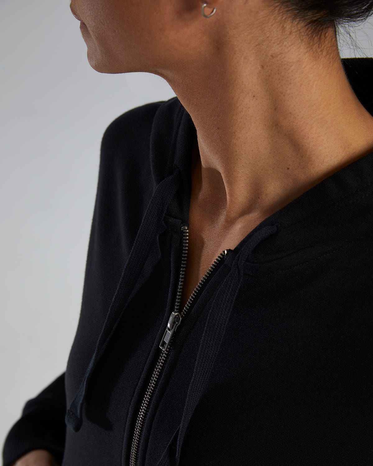 ::001 Black