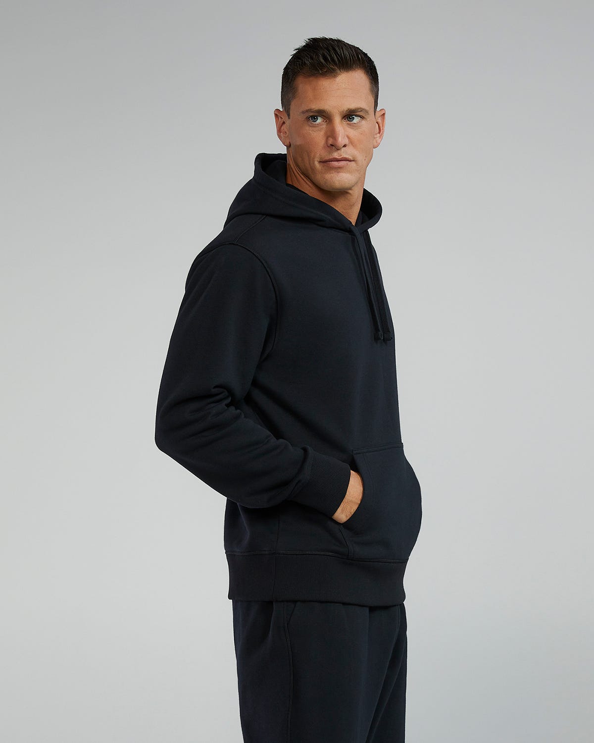 ::001 Black