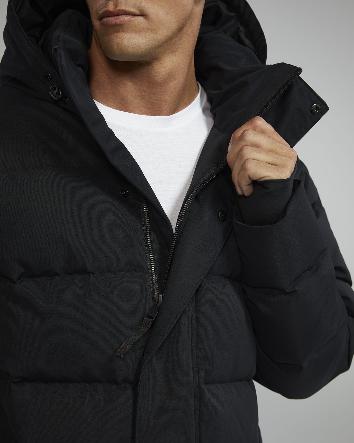 ::001 Black