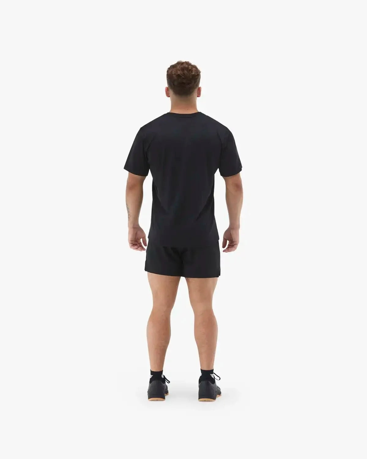 ::001 Black