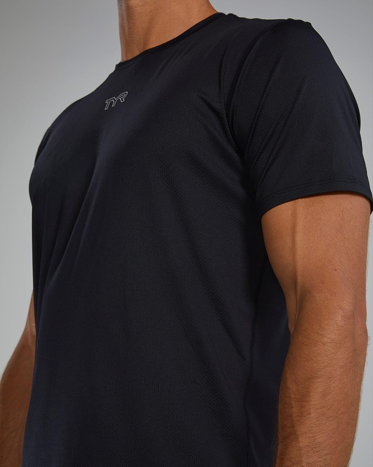 ::001 Black