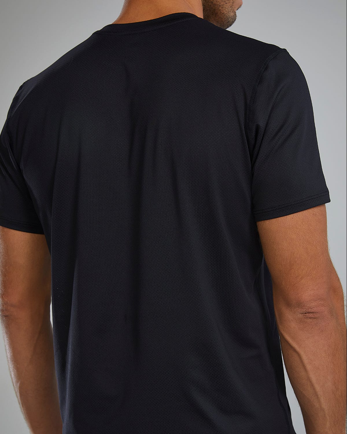 ::001 Black