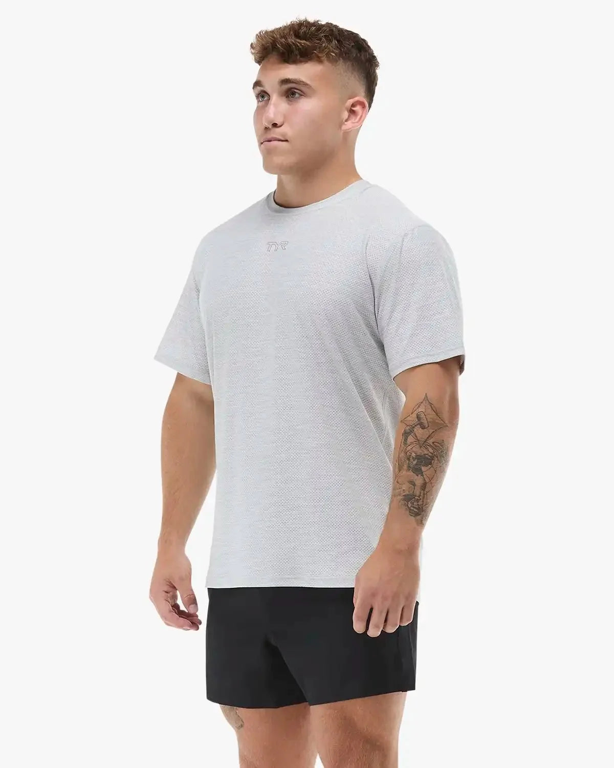 ::135 White/Gray
