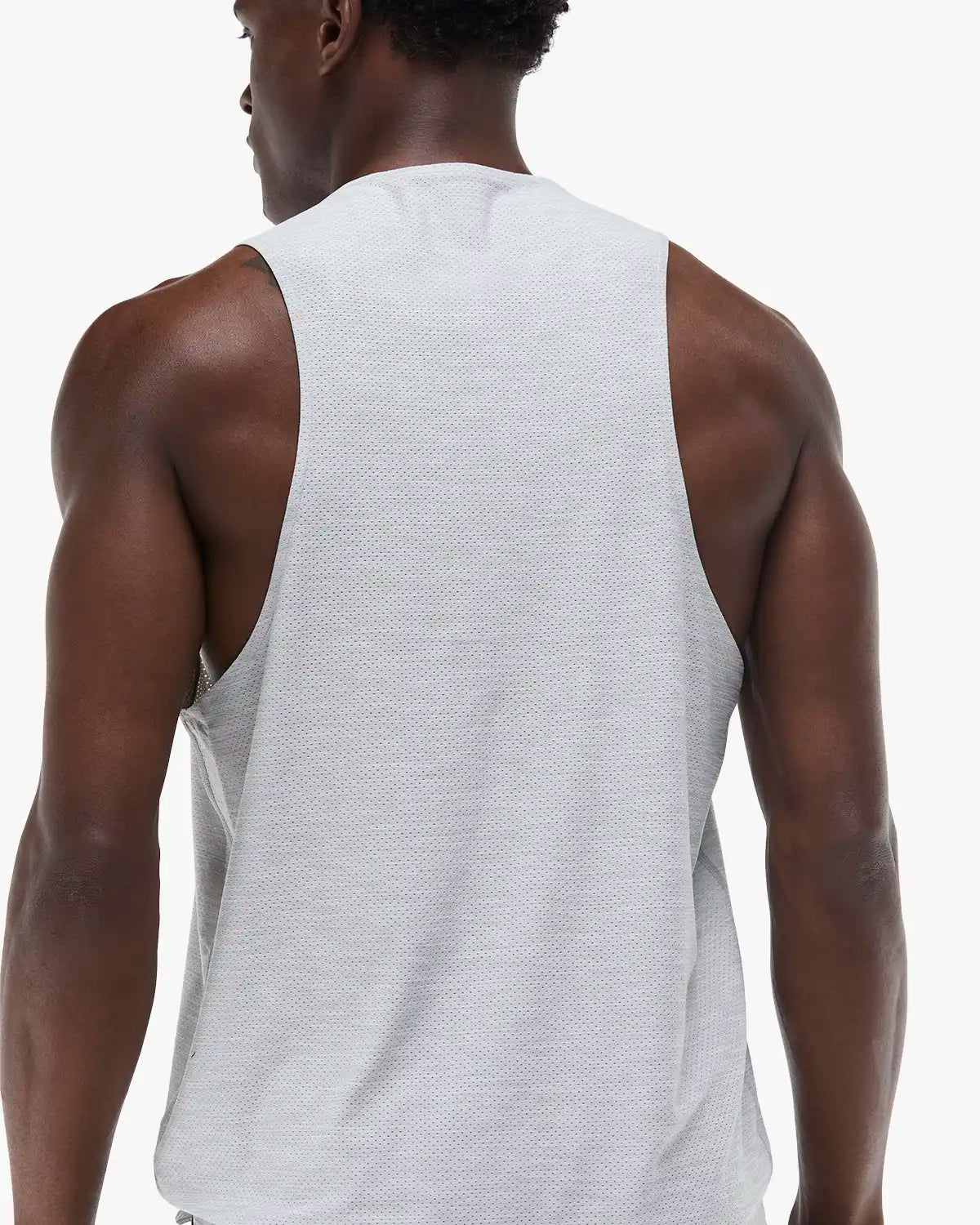 ::135 White/Gray