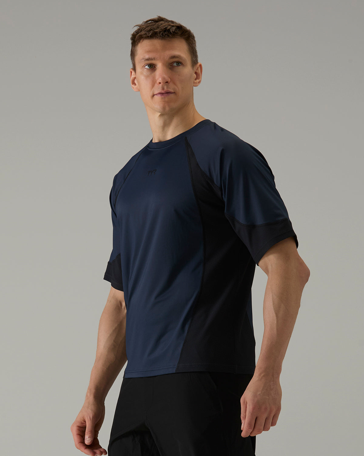 ::422 Blue/Black